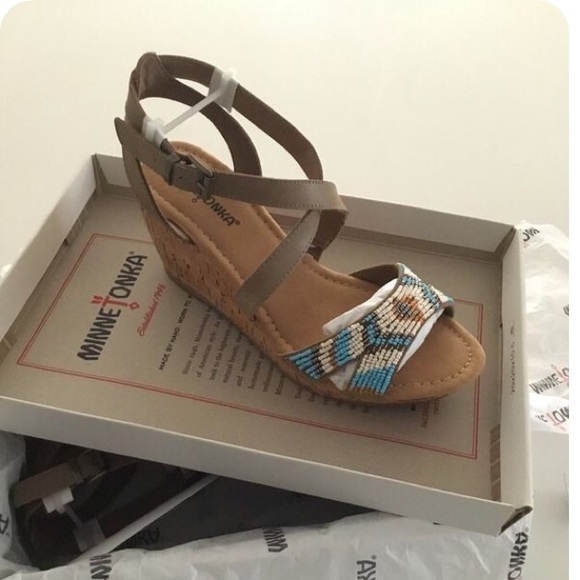 Minnetonka Shoes - Minnetonka Wedge Sandals- Zoey - size 7